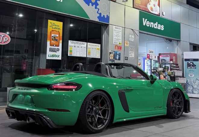 Bodykit GT4 — foto 5