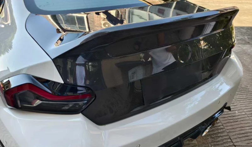 Porta Malas G87 CSL em Carbono — foto 2